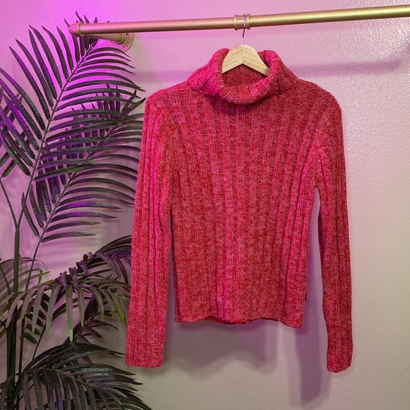 AEROPOSTALE - PINK AND RED KNIT TURTLE NECK SWEATER - Picture 7 of 8